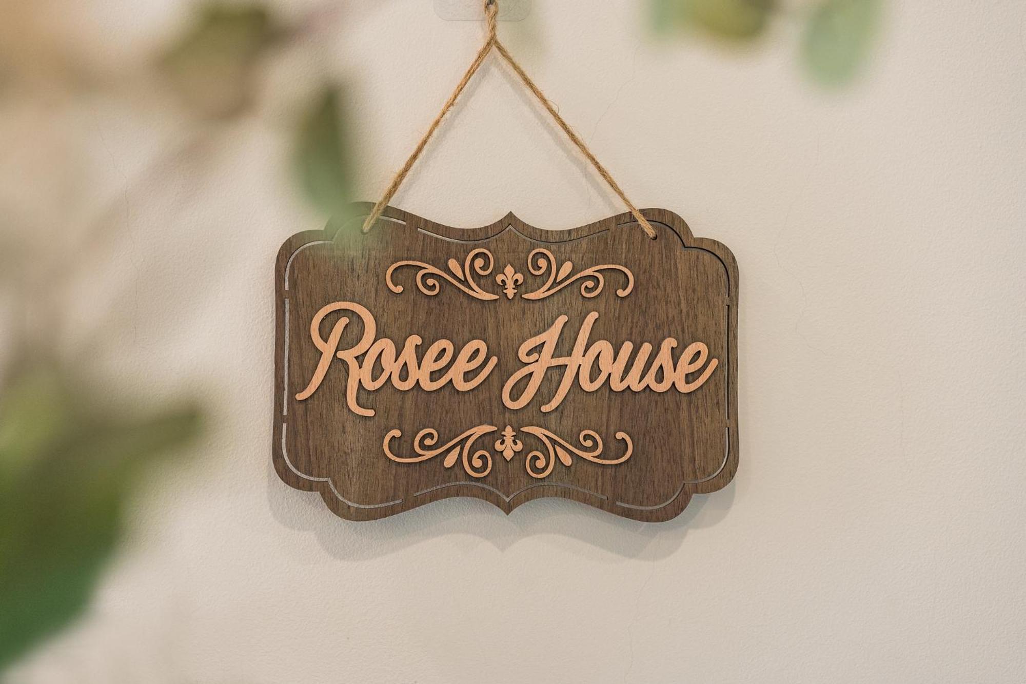 Rosee House -Luxury Apartment In Vinhomes Greenbay Ханой Екстериор снимка