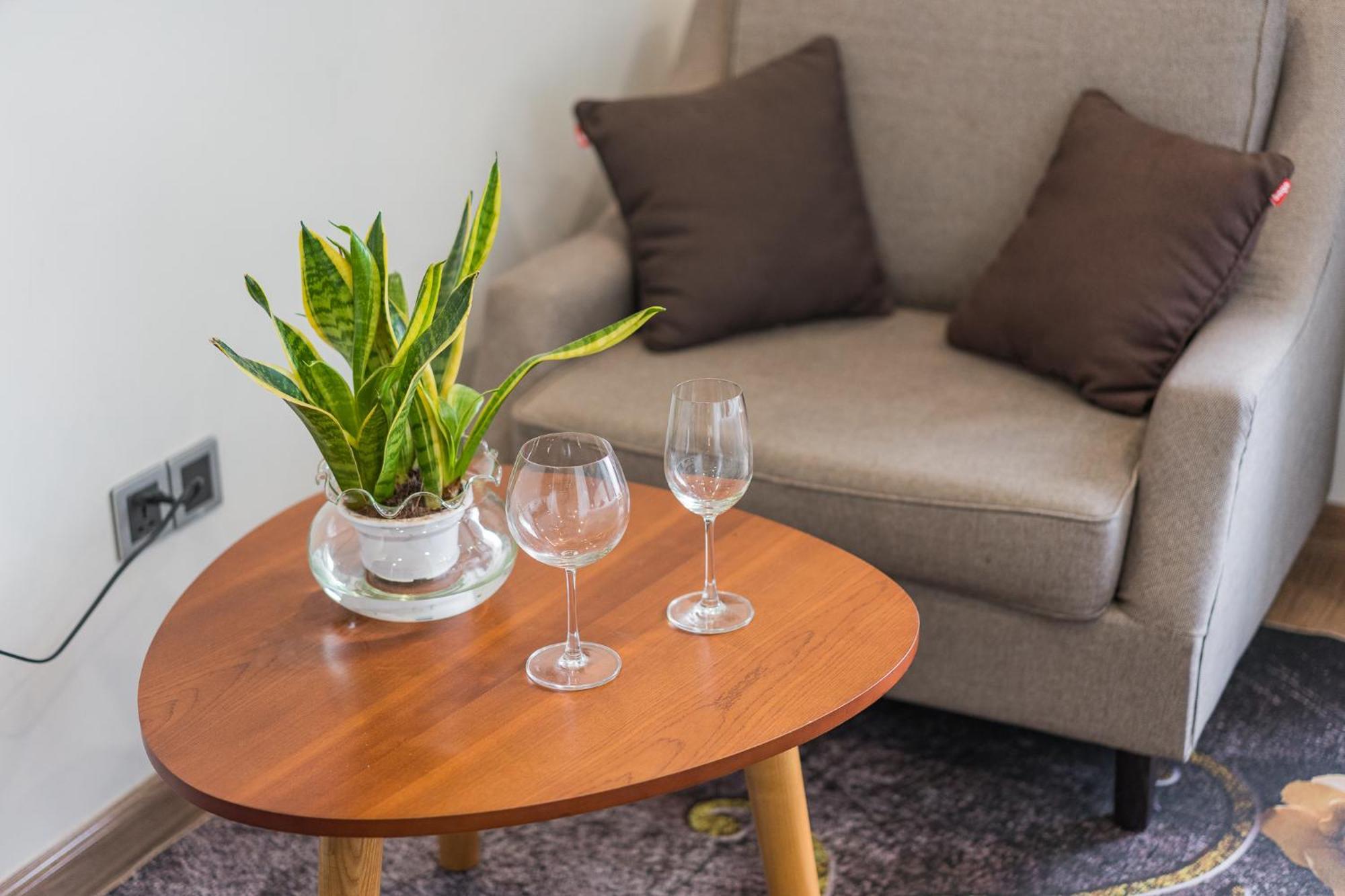 Rosee House -Luxury Apartment In Vinhomes Greenbay Ханой Екстериор снимка